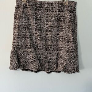 Banana Republic Black and White Ruffled Pencil Skirt